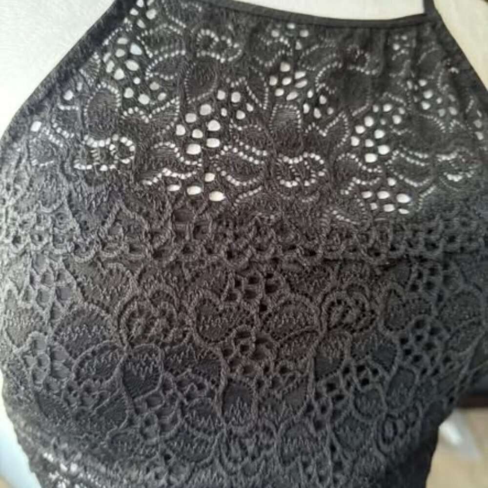 BLACK LACE CAMISOLE - Picture 4 of 5
